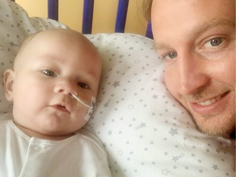 be-5-thang-tuoi-duoc-cuu-song-nho-lieu-thuoc-gia-ngang-1-biet-thu