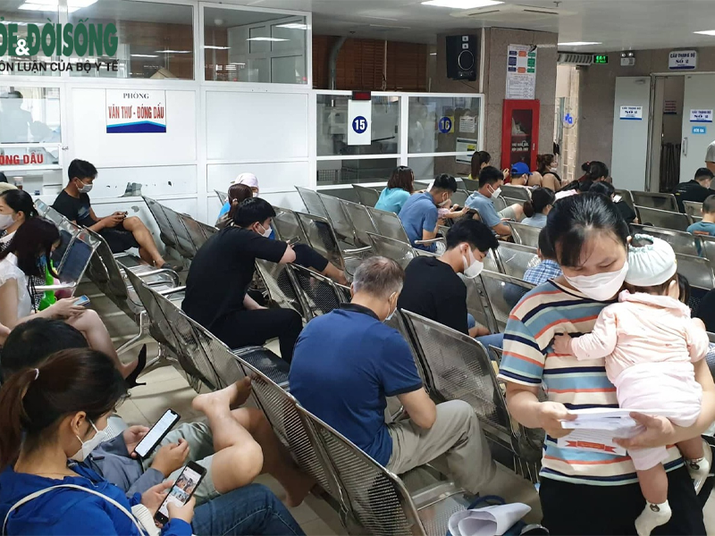 giua-ngay-he-nang-nong-tai-phat-benh-da-mua-dong-day-la-thu-pham