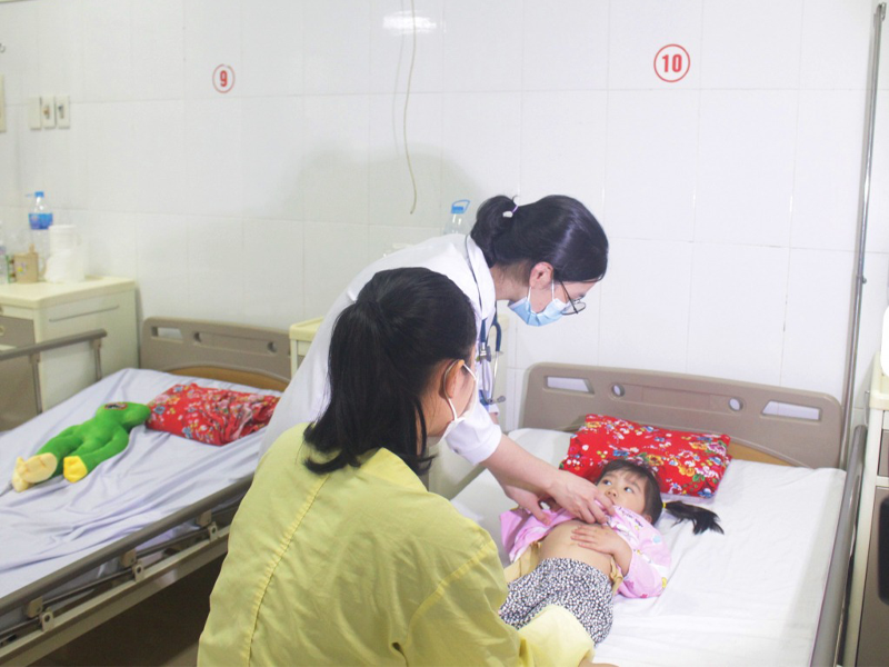 su-that-ve-tin-don-dich-non-khien-nhieu-tre-nhap-vien