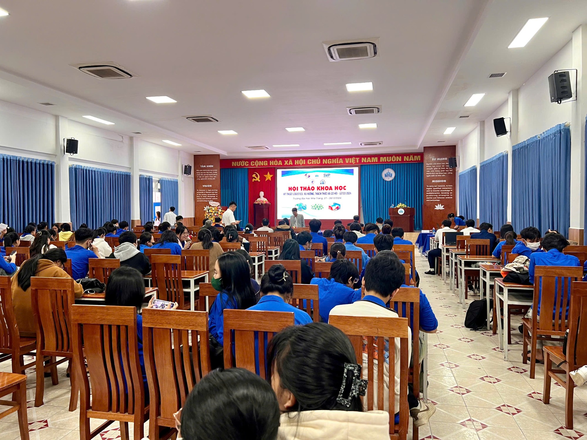 hoi_thao_khoa_hoc_ky_thuat_logistics_2024_6